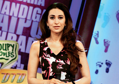 Happy for Bebo, says Karisma Kapoor